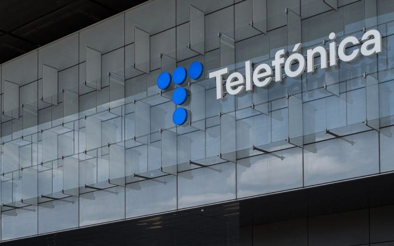 Telefónica examina un posible ciberataque tras filtrarse datos en Perú